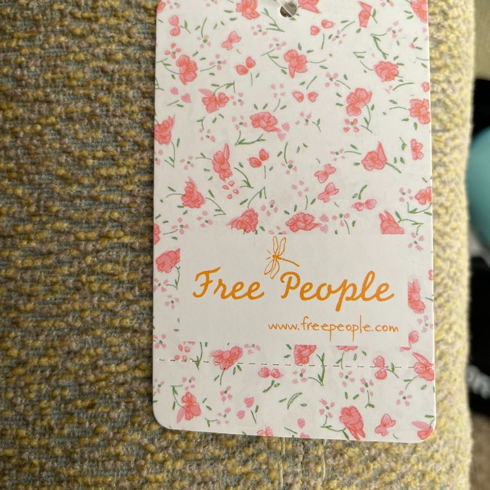 Free People NWT Bittersweet Cropped Cowl Neck Sweater - Picture 6 of 7